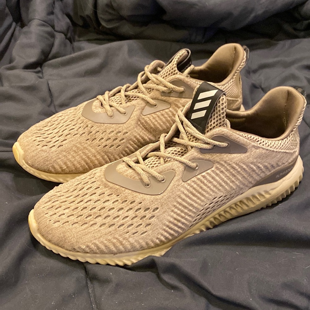 Adidas Alphabounce